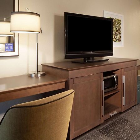 Hampton Inn Lawrenceville Zewnętrze zdjęcie