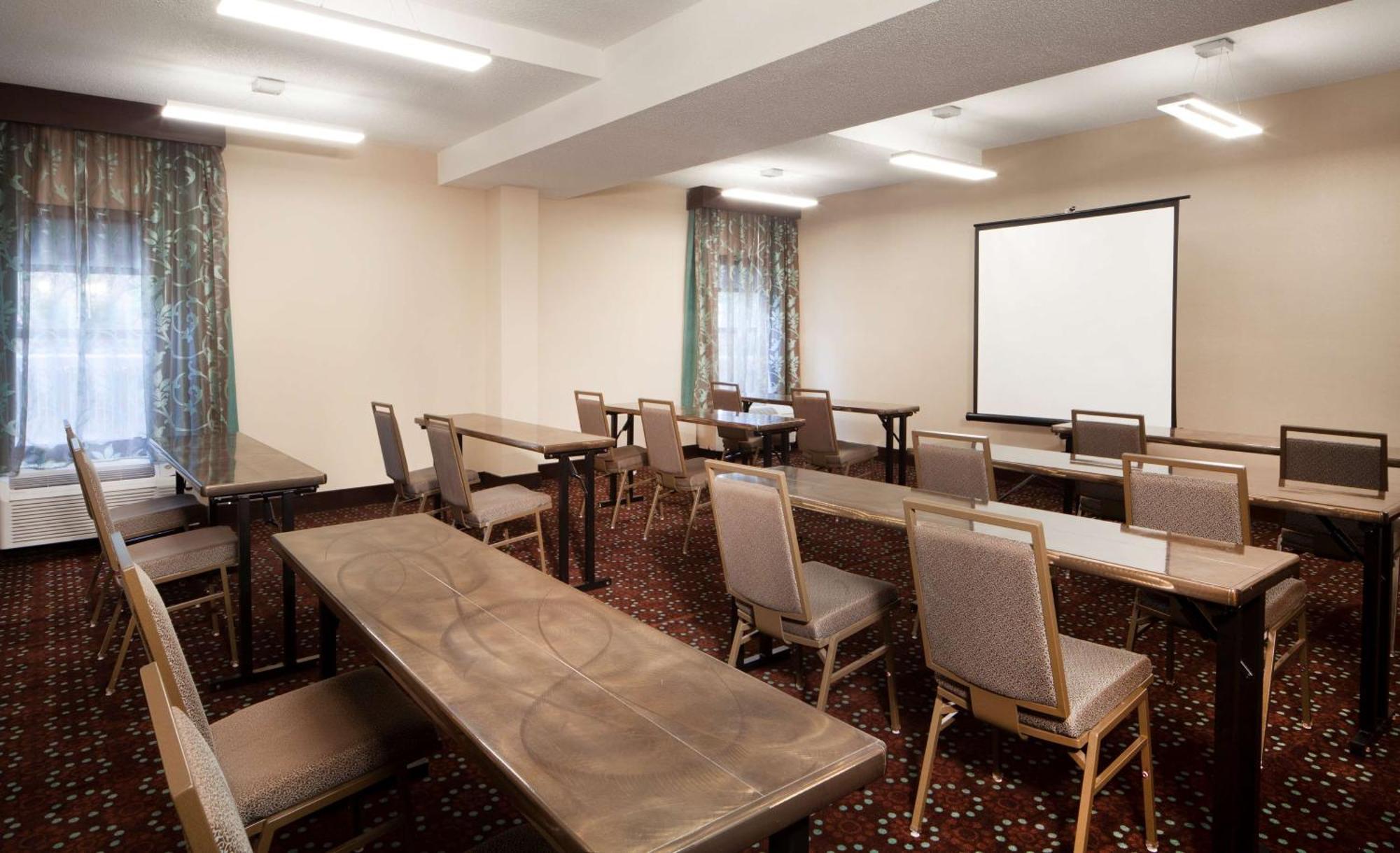 Hampton Inn Lawrenceville Zewnętrze zdjęcie