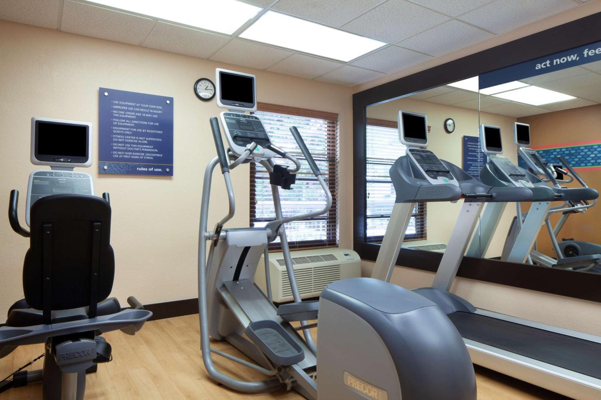 Hampton Inn Lawrenceville Zewnętrze zdjęcie
