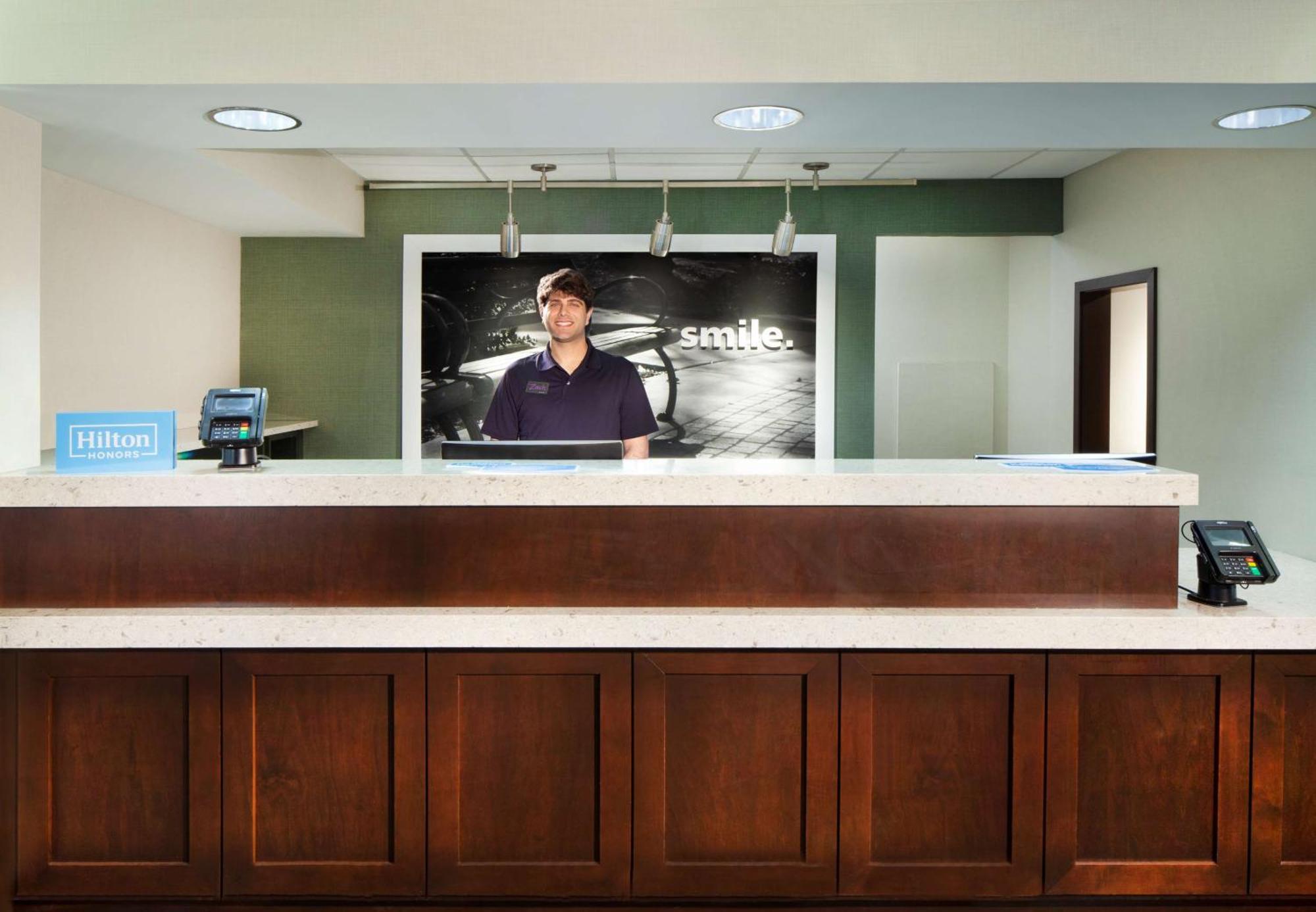 Hampton Inn Lawrenceville Zewnętrze zdjęcie
